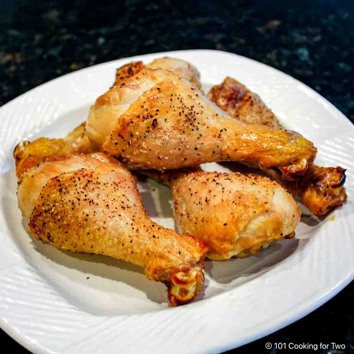 Perfectly Juicy & Crispy Baked Chicken Drumsticks Recipe